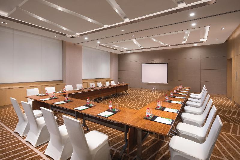 Holiday Inn Express Wuxi Taihu New City By Ihg Exterior photo